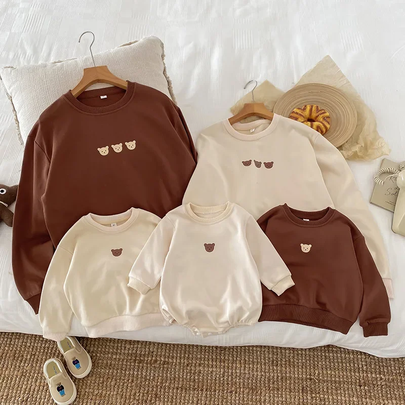

Korean Fashion Parent-child Matching Clothes for Whole Family Sweatshirts Autumn Dad Mom and Daughter Son Clothing Baby Bodsyuit
