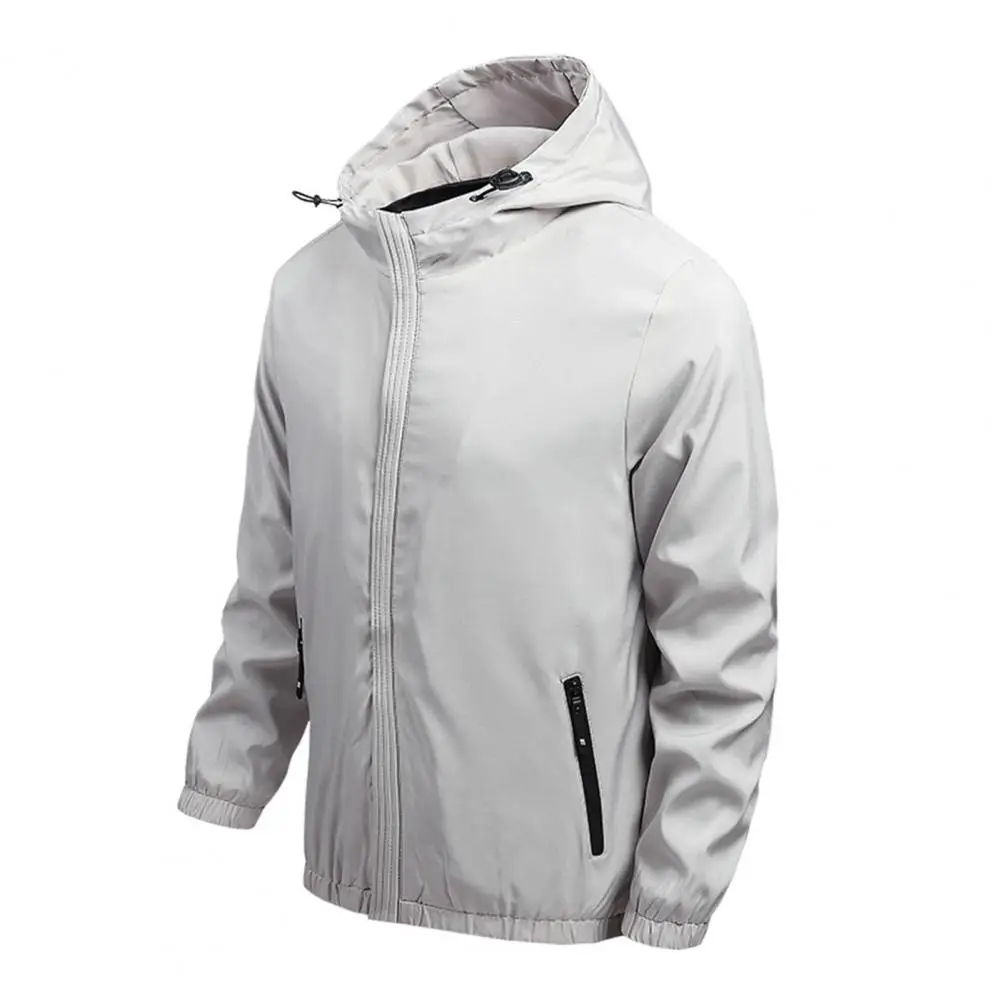 Solid Color Outwear Stylish Men's Hooded Trench Coat Long Sleeve Windbreaker with Elastic Cuffs Zipper Placket Multiple Pockets
Solid Color Outwear Stylish Men's Hooded Trench Coat Long Sleeve Windbreaker with Elastic Cuffs Zipper Placket Multiple Pockets