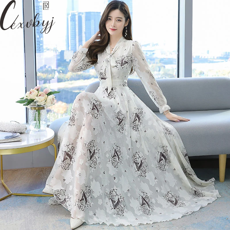 Women Chiffon Vintage Beach Dress 2023 Spring Summet Bow V-Neck Maxi Floral Dress Plus Size Long Sleeve Vintage Bodycon Vestidos
Women Chiffon Vintage Beach Dress 2023 Spring Summet Bow V-Neck Maxi Floral Dress Plus Size Long Sleeve Vintage Bodycon Vestidos