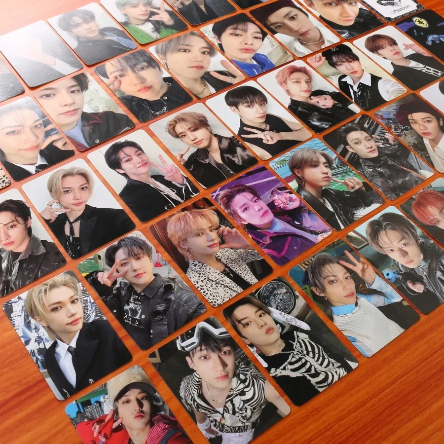 Straykids новые kpop фотокарты альбом 5 звезд Фотокарточка маленькая Carny Nanyi MP WM K4 специальная карта периферийный
Straykids новые kpop фотокарты альбом 5 звезд Фотокарточка маленькая Carny Nanyi MP WM K4 специальная карта периферийный