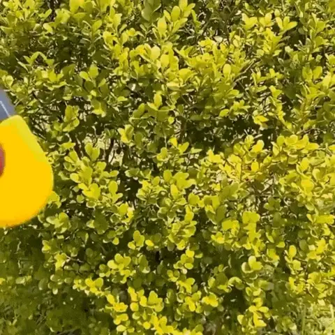 2-IN-1 Solar Emergency Triangular Roadside Warning Light Safety Emergency Breakdown Alarm lamp Portable Flashing light on hand 2-IN-1 Solar Emergency Triangular Roadside Warning Light Safety Emergency Breakdown Alarm lamp Portable Flashing light on hand