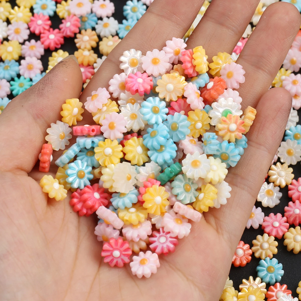 Colored Natural Freshwater Shell Bead Daisy Shape Mother of Pearl Shell Loose Beads for Jewelry Making Necklace Bracelet Earring
Colored Natural Freshwater Shell Bead Daisy Shape Mother of Pearl Shell Loose Beads for Jewelry Making Necklace Bracelet Earring