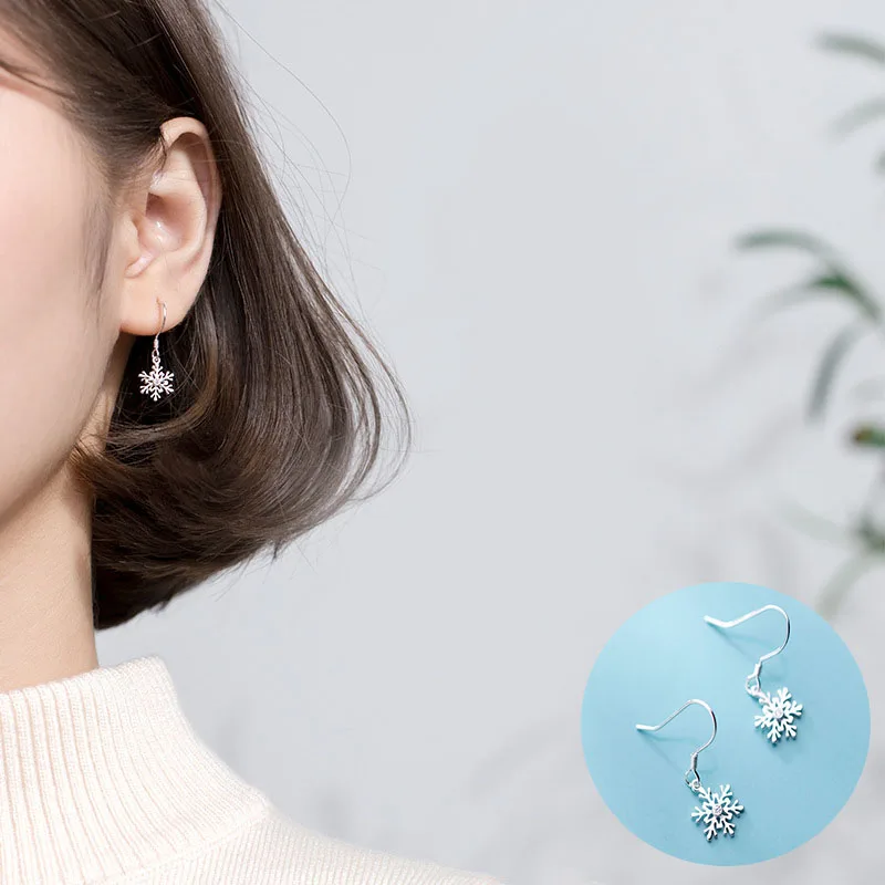 100% 925 Sterling Silver Zircon Snowflake Earrings for Woman Girl Fashion Geometric Design Jewelry Party Gift Dropshipping
100% 925 Sterling Silver Zircon Snowflake Earrings for Woman Girl Fashion Geometric Design Jewelry Party Gift Dropshipping