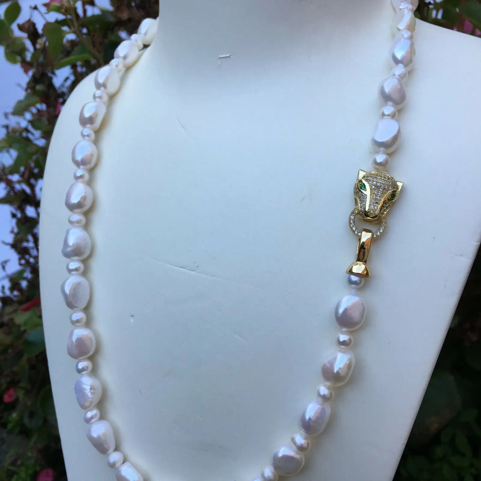 

Handmade white freshwater baroque pearl necklace micro inlay zircon leopard head buckle accesories jewelry