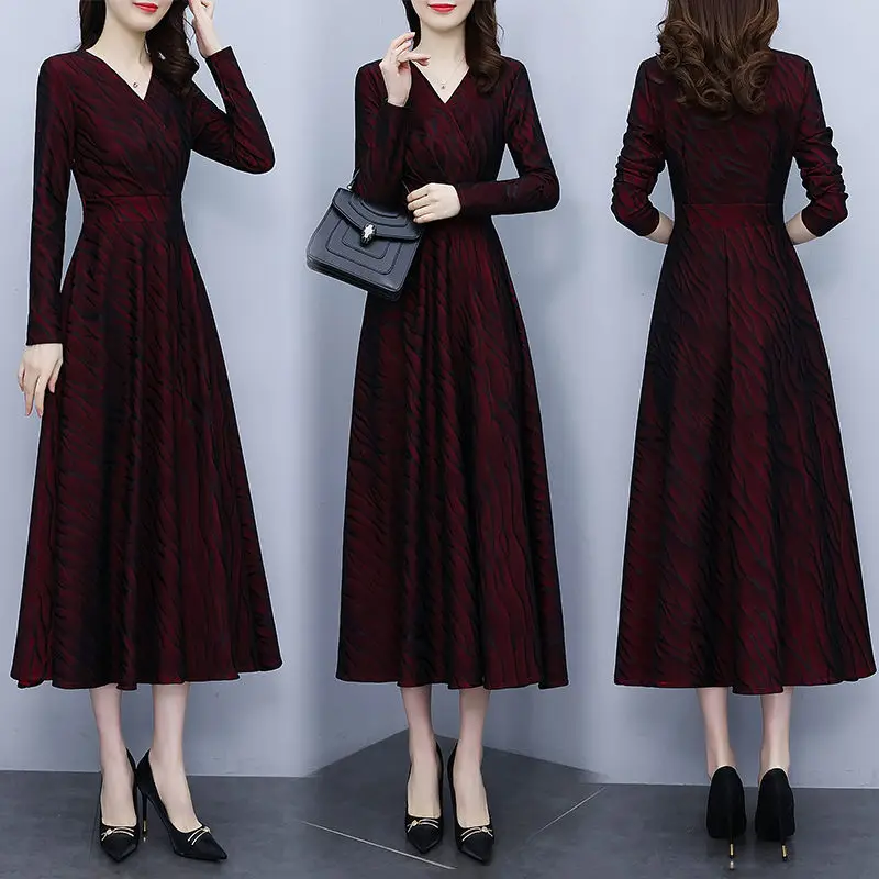 New Dress Women's Spring 2023 Oversized Fashion Slim Long Sleeve Temperament V-Neck Korean Elegant Ladies Dress Midi Z011
New Dress Women's Spring 2023 Oversized Fashion Slim Long Sleeve Temperament V-Neck Korean Elegant Ladies Dress Midi Z011