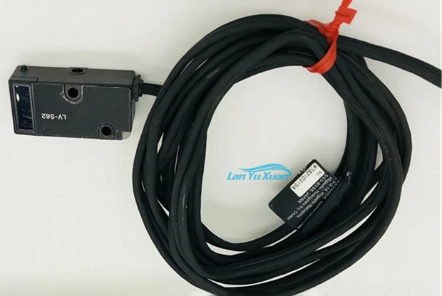 LV-S61 LV-S62 Digital Laser Sensor Head 
LV-S61 LV-S62 Digital Laser Sensor Head