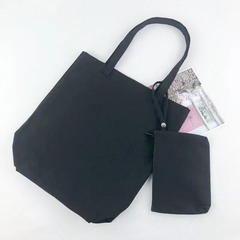 2022 Shoulder bag creative handbag shoulder bag male and female students canvas tote bag
2022 Shoulder bag creative handbag shoulder bag male and female students canvas tote bag