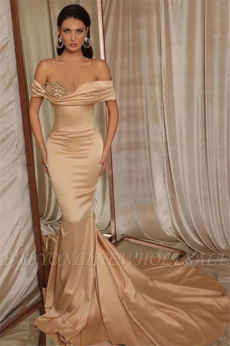 Vintage Off the Shoulder Floor-Length Evening Dress Sexy Satin Ruffles Mermaid Prom Dress Ruched Custom Made Dresses
Vintage Off the Shoulder Floor-Length Evening Dress Sexy Satin Ruffles Mermaid Prom Dress Ruched Custom Made Dresses