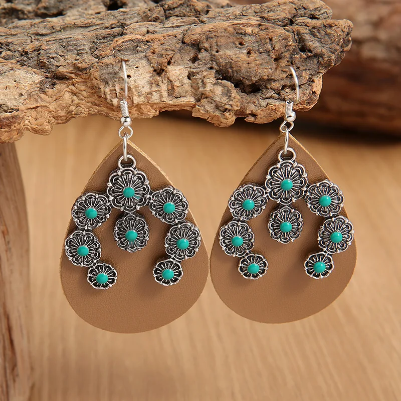 

2022 European and American Fashion New Retro Leather Turquoise Earrings Western Style Famous Ethnic Jewelry for Women