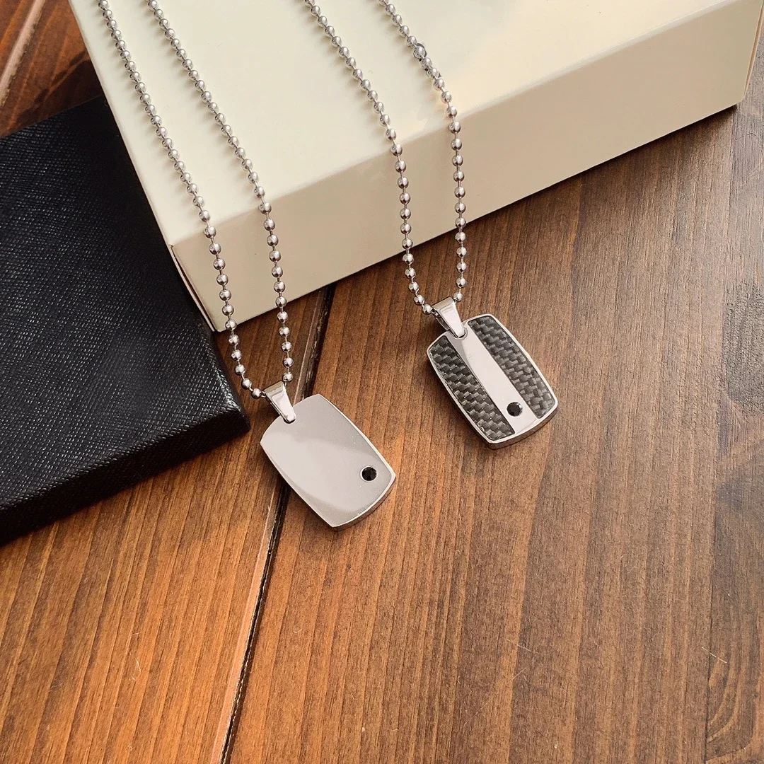 Korean Fashion Pendant Couple Necklace Male Gothic Punk MB Pendant Men's Necklace Party Gift Jewelry
Korean Fashion Pendant Couple Necklace Male Gothic Punk MB Pendant Men's Necklace Party Gift Jewelry