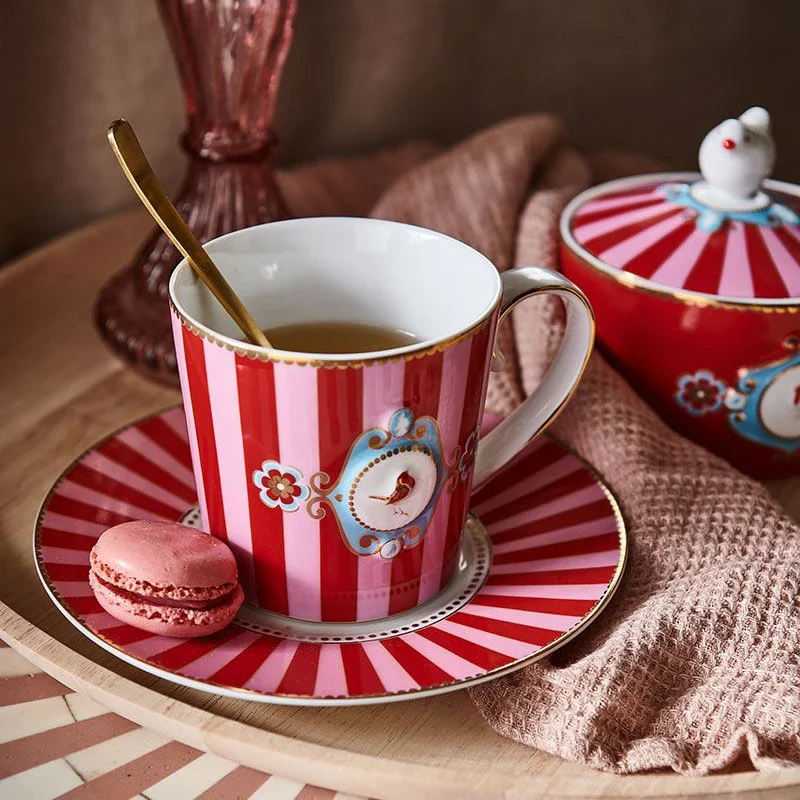 

Голландская студия Pip Aiqingniao значки рельефная цветная подходящая керамическая кружка кофейная кружка керамическая кружка Kawaii чашка чайная чашка чашки