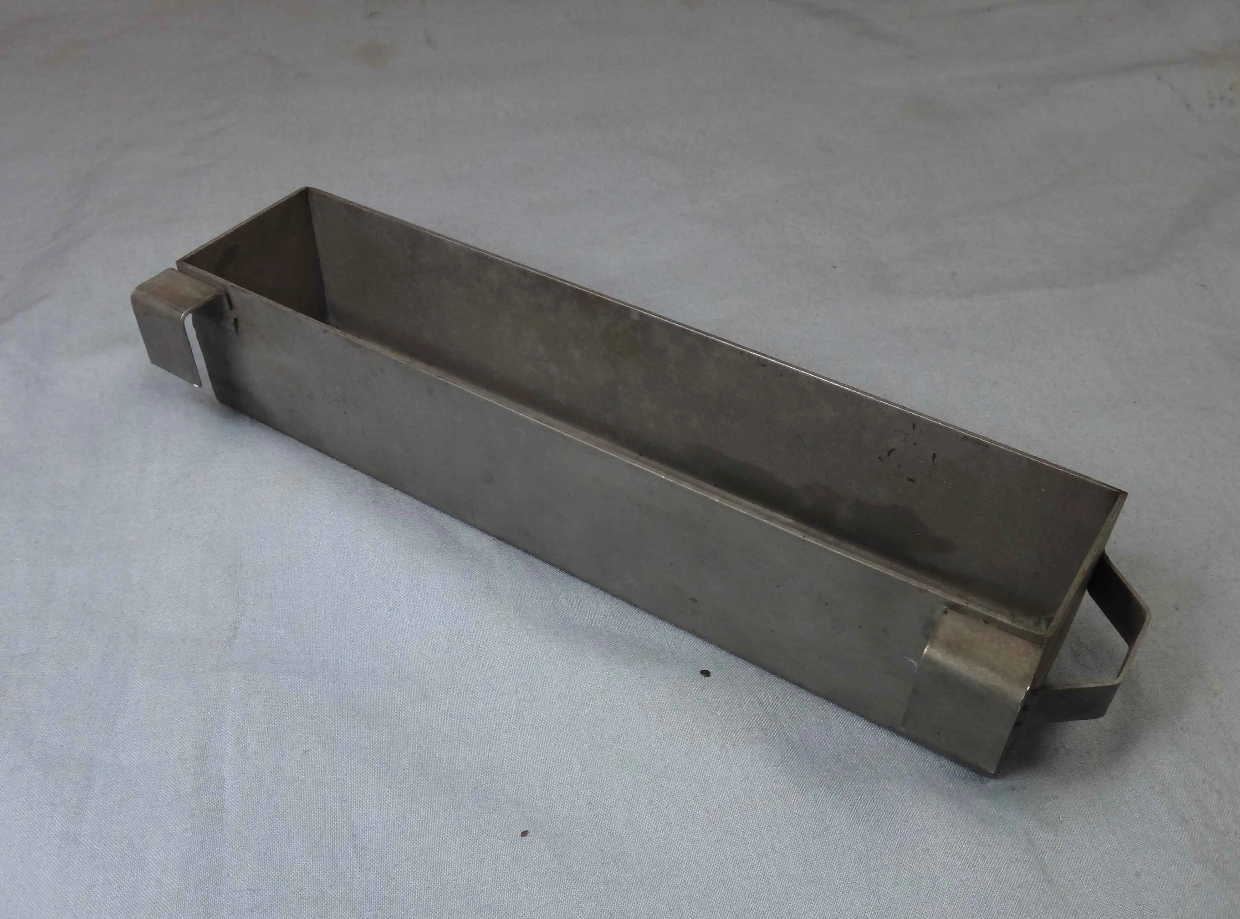 The Tin Bath Is 200mm Long X 42mm Wide X 40mm Deep Pure Titanium Lead-free Auxiliary Tin Bath
The Tin Bath Is 200mm Long X 42mm Wide X 40mm Deep Pure Titanium Lead-free Auxiliary Tin Bath