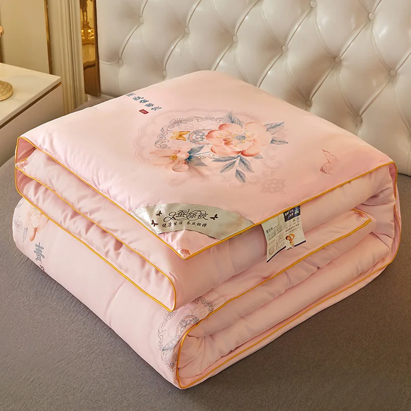 Formtheo NEW Warm Mulberry Silk Quilt Bedspread Sleeping Comforter King Queen Size Winter Duvets For 1.5M Bed
Formtheo NEW Warm Mulberry Silk Quilt Bedspread Sleeping Comforter King Queen Size Winter Duvets For 1.5M Bed