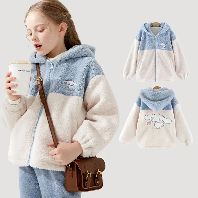 2023 Sanrio Cinnamoroll Детское пальто из овечьей шерсти с капюшоном осенне-зимняя куртка новая теплая одежда с хлопковой подкладкой подарок для девочек
2023 Sanrio Cinnamoroll Детское пальто из овечьей шерсти с капюшоном осенне-зимняя куртка новая теплая одежда с хлопковой подкладкой подарок для девочек