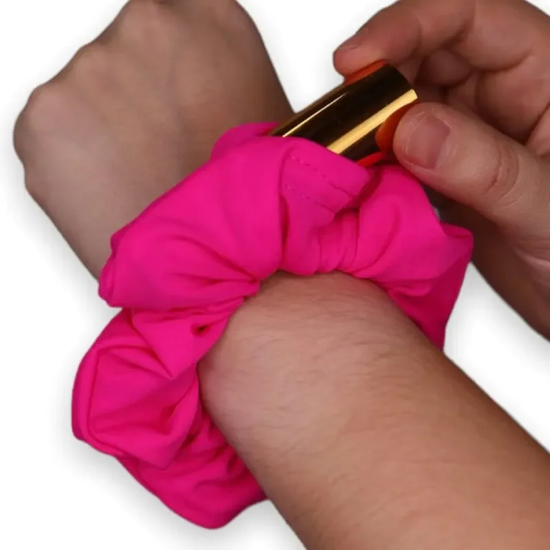 1PCS Private Money Box Hair Scrunchie Hidden Storage Compartment Sight Secret Hair Tie Stash Pocket Diversion Safe Bag
1PCS Private Money Box Hair Scrunchie Hidden Storage Compartment Sight Secret Hair Tie Stash Pocket Diversion Safe Bag
