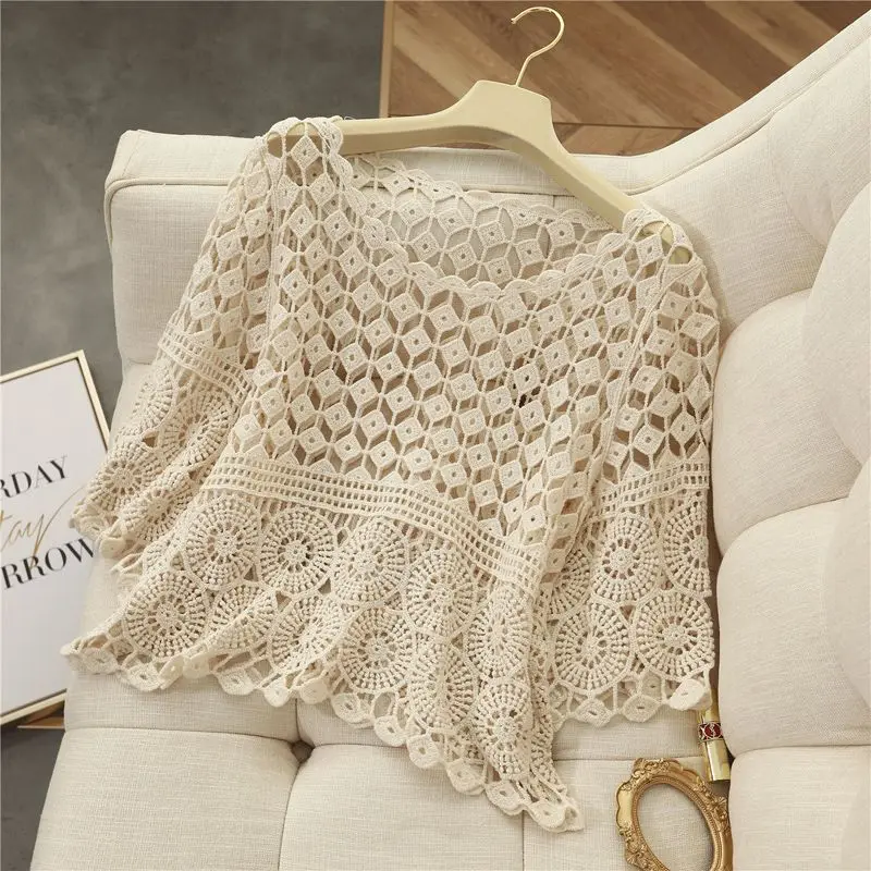 Summer Cotton Hooked Flower Hollow Lace Women Half sleeved Shirt Loose Versatile Cover Up Sun Protection Clothing Beach Shirt
Summer Cotton Hooked Flower Hollow Lace Women Half sleeved Shirt Loose Versatile Cover Up Sun Protection Clothing Beach Shirt