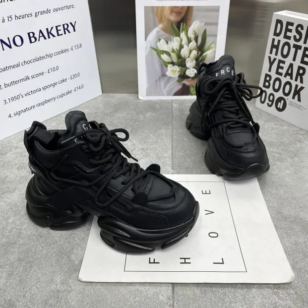 Удобные женские кроссовки; Кожаные дышащие кроссовки на платформе; Женская обувь; Модные кроссовки на толстой подошве; Обувь для папы
Удобные женские кроссовки; Кожаные дышащие кроссовки на платформе; Женская обувь; Модные кроссовки на толстой подошве; Обувь для папы