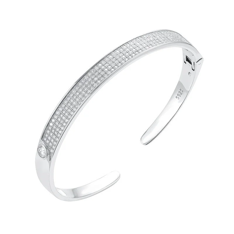 Glp-23071001 Lefei Fashion Luxury Diamond-set Moissanite Opening Babysbreath Bangle For Women S925 Sterling Silver Party Jewelry
Glp-23071001 Lefei Fashion Luxury Diamond-set Moissanite Opening Babysbreath Bangle For Women S925 Sterling Silver Party Jewelry