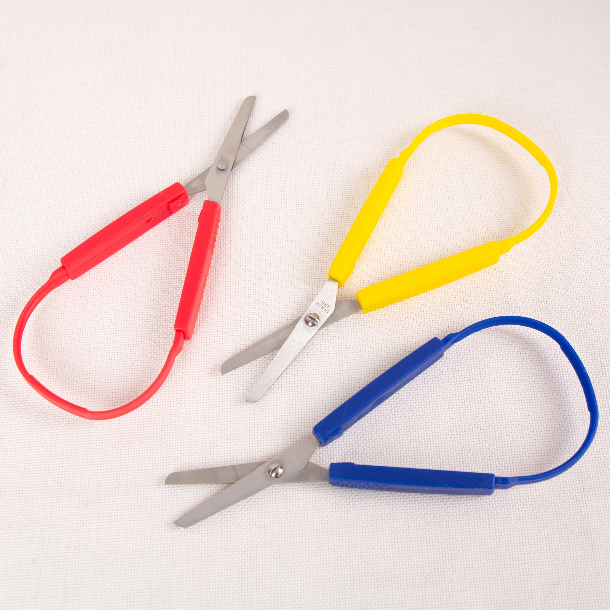 Mini Stainless Steel Loop Scissors DIY Art Craft Cutting Tool Multipurpose Colorful Grip Sharp Blade Shears Craft Supplies
Mini Stainless Steel Loop Scissors DIY Art Craft Cutting Tool Multipurpose Colorful Grip Sharp Blade Shears Craft Supplies