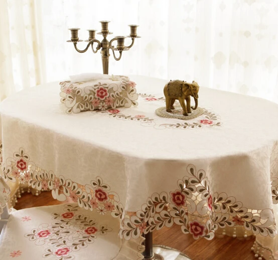 Big size Oval hand made embroidered table cloth High quality table cover chinese embroidered tablecloths wedding table cloth
Big size Oval hand made embroidered table cloth High quality table cover chinese embroidered tablecloths wedding table cloth