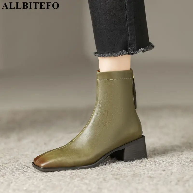Size34-40 Square Toe Comfortable Soft Genuine Leather Thick Heel Women Boots Fashion Autumn Winter Shoes Outdoor Ankle Boots
Size34-40 Square Toe Comfortable Soft Genuine Leather Thick Heel Women Boots Fashion Autumn Winter Shoes Outdoor Ankle Boots