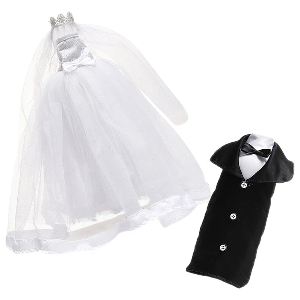 Wedding Themed Wine Bottle Covers Champagne Bottle Covers Bridal Groom Bottle Decor for Home DIY Wedding Party Decoration
Wedding Themed Wine Bottle Covers Champagne Bottle Covers Bridal Groom Bottle Decor for Home DIY Wedding Party Decoration