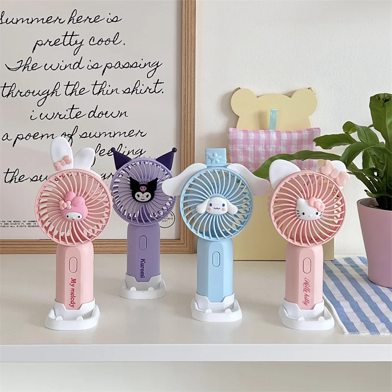 Sanrio Handheld Fan Hello Kitty Kuromi Kawaii Mini Fan Cute Cartoon Cinnamoroll USB Charging Portable Handheld Fan Gifts Toys
Sanrio Handheld Fan Hello Kitty Kuromi Kawaii Mini Fan Cute Cartoon Cinnamoroll USB Charging Portable Handheld Fan Gifts Toys
