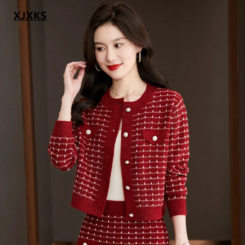 XJXKS 2023 Autumn Winter New Single-breasted Cardigan Women's Sweaters Jumper Coat Comfortable Wool Knitted Plaid Jacket
XJXKS 2023 Autumn Winter New Single-breasted Cardigan Women's Sweaters Jumper Coat Comfortable Wool Knitted Plaid Jacket