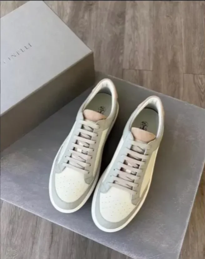 BILLIONAIRE SIJITONGDA 2024 Men's Sports Shoes Coach Competition Breathable Fashion Casual size38-46 Leisure sports shoes
BILLIONAIRE SIJITONGDA 2024 Men's Sports Shoes Coach Competition Breathable Fashion Casual size38-46 Leisure sports shoes