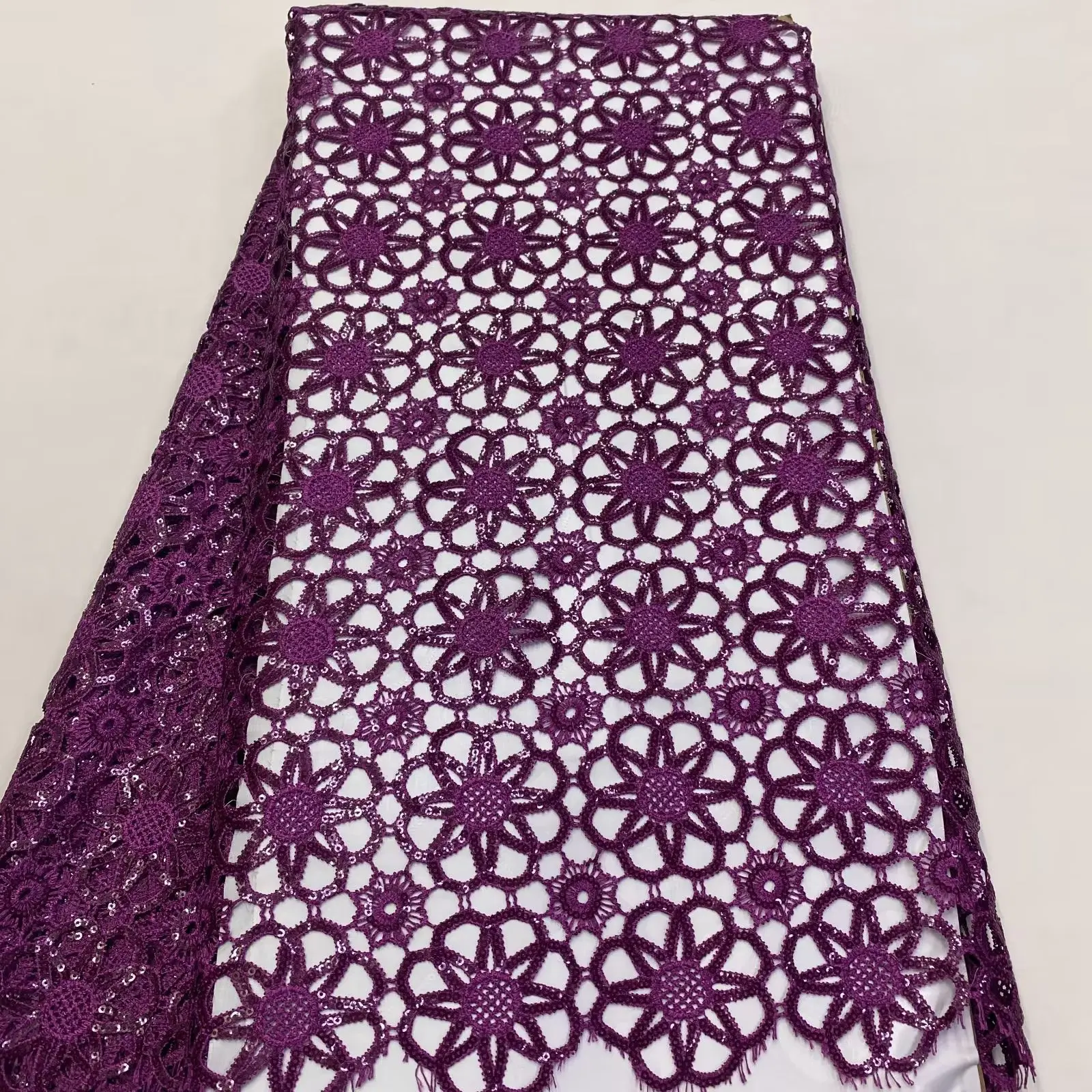 African Green Color Water Soluble Guipure Lace Fabric 2024 High Quality Nigerian French Cord Lace Fabric For Wedding Party
African Green Color Water Soluble Guipure Lace Fabric 2024 High Quality Nigerian French Cord Lace Fabric For Wedding Party