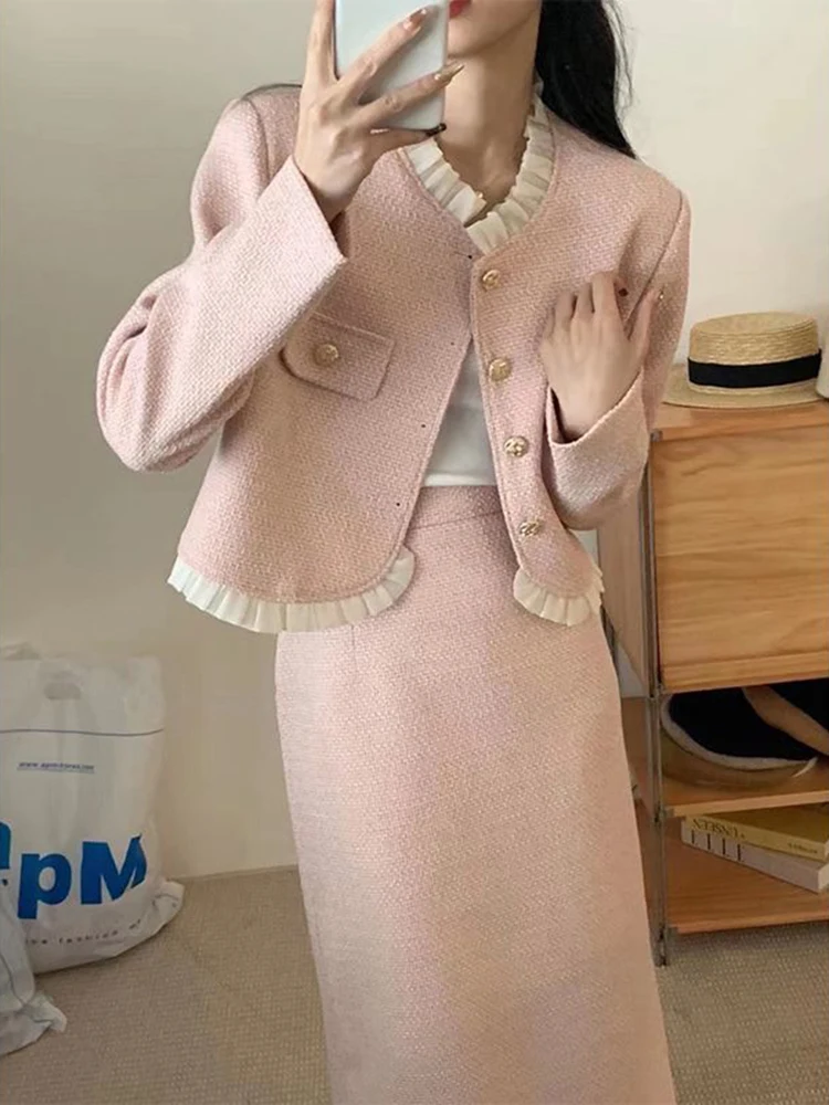 Autumn French Vintage Small Fragrance Two Piece Sets Women Outfits High Quality Lace Jacket Coat & Long Skirt 2 Piece Suits
Autumn French Vintage Small Fragrance Two Piece Sets Women Outfits High Quality Lace Jacket Coat & Long Skirt 2 Piece Suits