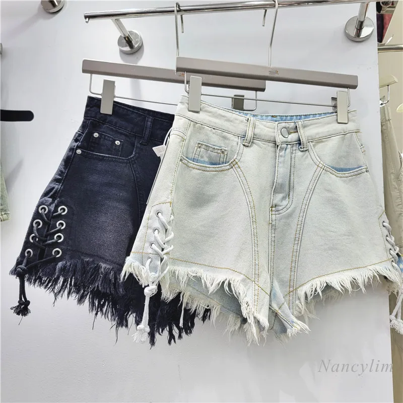 2024 Summer Bandage Shorts Women's New High Waist Slimming Lace Up Design Sense Fringed Burr Denim Shorts All-Match Hot Pants
2024 Summer Bandage Shorts Women's New High Waist Slimming Lace Up Design Sense Fringed Burr Denim Shorts All-Match Hot Pants