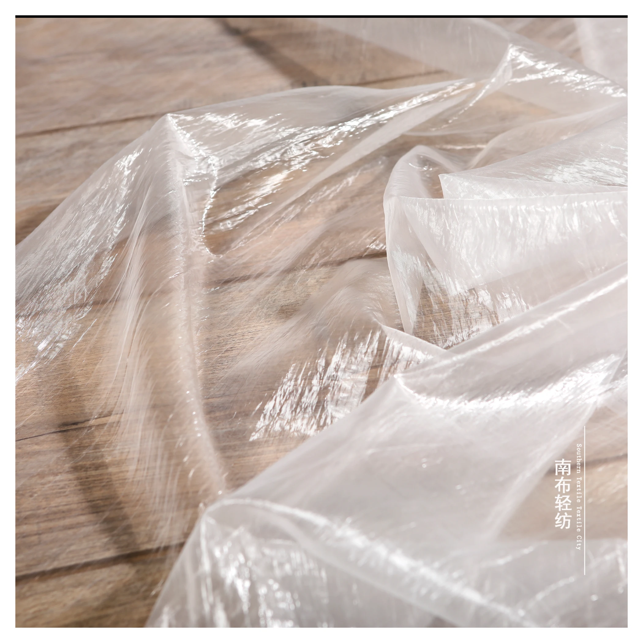 White Nylon See-through Micro Texture Wrinkle Yarn Special Sheer Yarn Dress Designer Fabric
White Nylon See-through Micro Texture Wrinkle Yarn Special Sheer Yarn Dress Designer Fabric