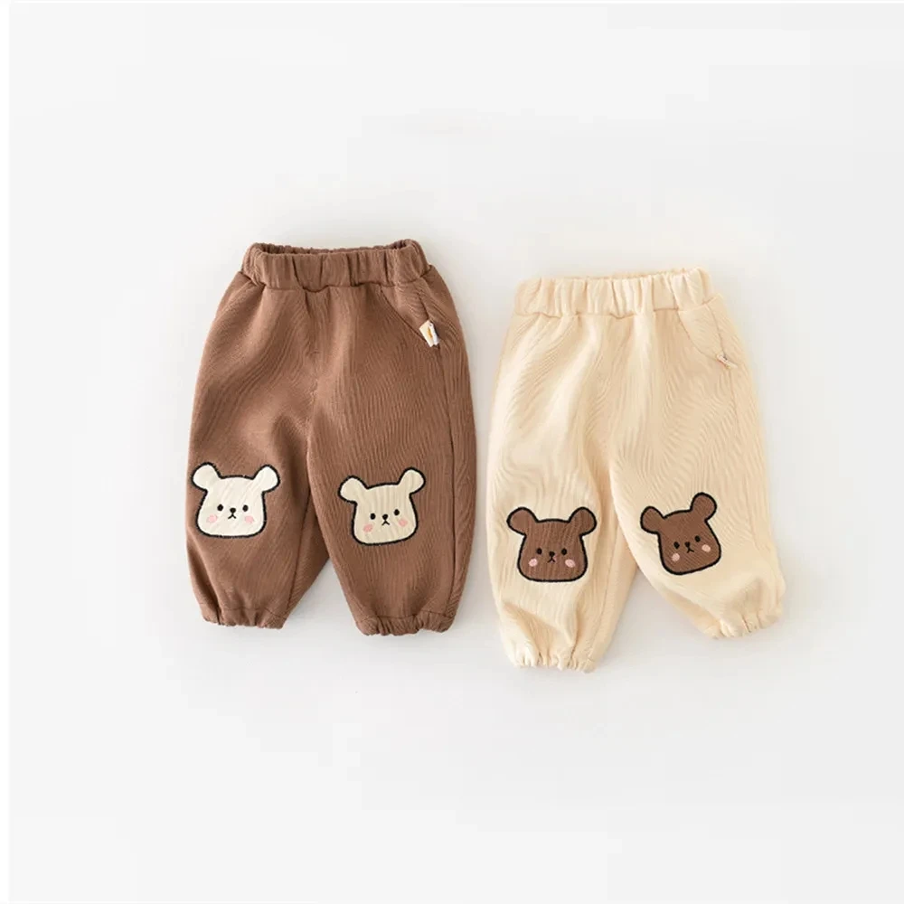 2023 Autumn Baby Pants Boys Casual Trousers Kids Cotton Sport Pants Korean Cartoon Bear Embroidery Loose Toddler Sweatpants
2023 Autumn Baby Pants Boys Casual Trousers Kids Cotton Sport Pants Korean Cartoon Bear Embroidery Loose Toddler Sweatpants