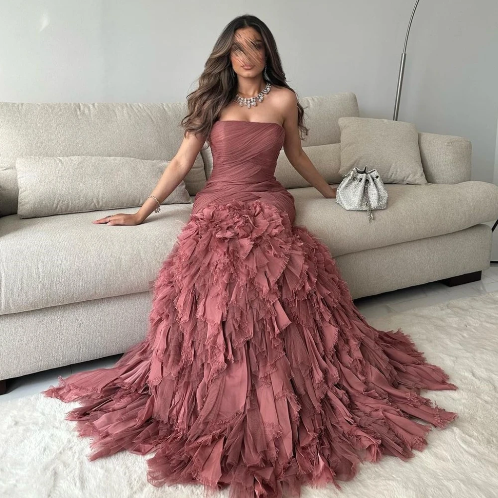 Exquisite sexy Strapless Mermaid Party Dresses Layered Organza Cocktail vestidos de fiesta elegantes para mujer 2023
Exquisite sexy Strapless Mermaid Party Dresses Layered Organza Cocktail vestidos de fiesta elegantes para mujer 2023