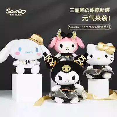 Новинка 2023, Оригинальные Плюшевые игрушки My Melody Cinnamoroll Kuromi с черным золотом, мягкая кукла, коллекционная игрушка, подарки для детей 
Новинка 2023, Оригинальные Плюшевые игрушки My Melody Cinnamoroll Kuromi с черным золотом, мягкая кукла, коллекционная игрушка, подарки для детей