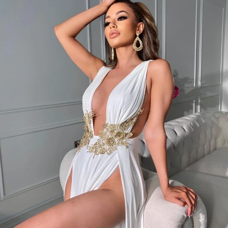 New Lady Long Skirt Sexy Fashion Wedding Evening Dress Temperament High Waisted Backless High Fork Large Swing Floor Long Skirt
New Lady Long Skirt Sexy Fashion Wedding Evening Dress Temperament High Waisted Backless High Fork Large Swing Floor Long Skirt