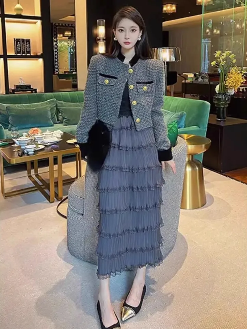 

Elegant Two Pieces for Spring and Autumn Women Small Fragrant Wind Outfit Mesh Fluffy Layered Ruffled Skirt+Cropped Blazer Coat
