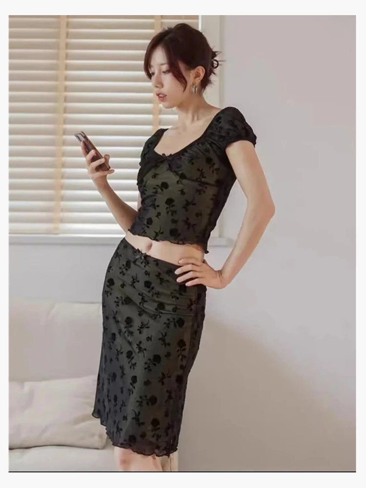 Girls Elegant Rose Flower Print Black Mesh Half Skirts Ladies Summer 2024 New Fashion Bow High Waist A-Line Short Skirt
Girls Elegant Rose Flower Print Black Mesh Half Skirts Ladies Summer 2024 New Fashion Bow High Waist A-Line Short Skirt