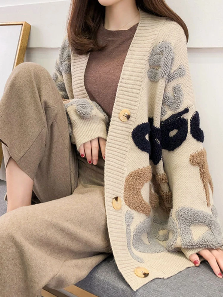 Women's Autumn Coat Knitted Cardigan Street Top Long Sleeve Casual Oversize Loose Sweater Coat V-neck Letter Women Jacket
Women's Autumn Coat Knitted Cardigan Street Top Long Sleeve Casual Oversize Loose Sweater Coat V-neck Letter Women Jacket