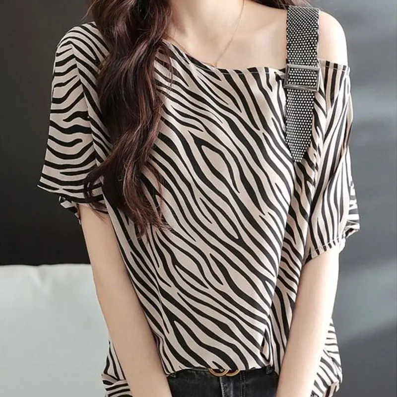 

Summer Stylish Asymmetrical T-shirt Female Clothing Casual Zebra Printed Sexy Skew Collar Off Shoulder Korean Loose Pullovers