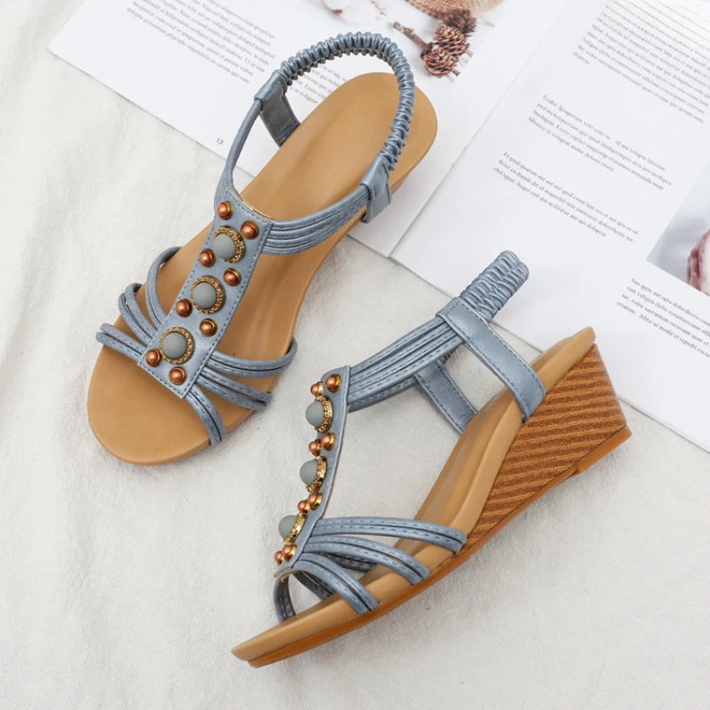 New Women Summer Casual Bohemia Flat Beaded Sandals Shoes Woman Sandal Stone Flip Flop Sweet Beach Slipsole Sandal 2024
New Women Summer Casual Bohemia Flat Beaded Sandals Shoes Woman Sandal Stone Flip Flop Sweet Beach Slipsole Sandal 2024