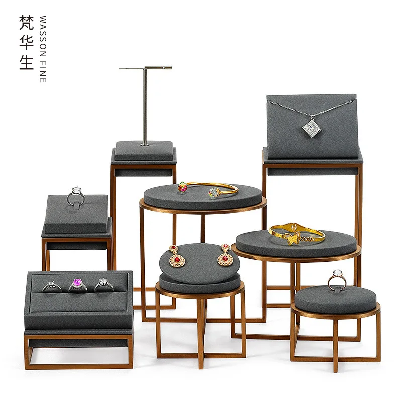 Metal jewelry display rack ring hanging Earring Necklace Jewelry display props window display set 
Metal jewelry display rack ring hanging Earring Necklace Jewelry display props window display set