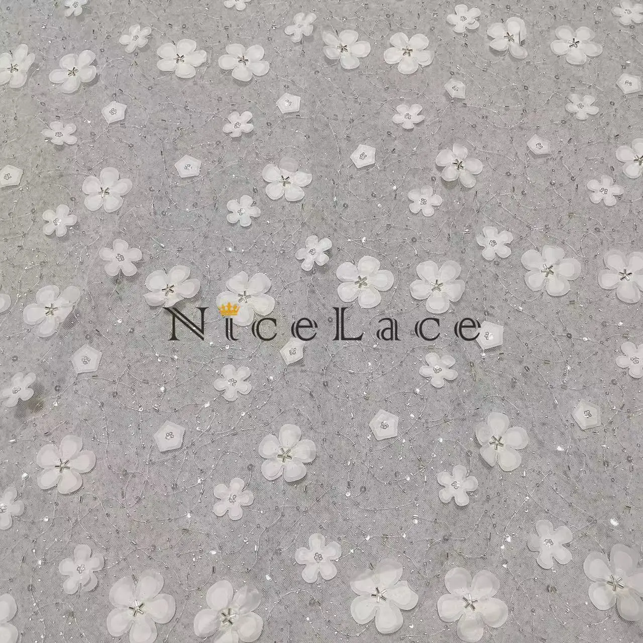 Nicelace 5 ярдов хорошее качество прекрасные 3D Цветы кружевная ткань блестящие бусины Блестки мягкая сетка тюль для одежды платья
Nicelace 5 ярдов хорошее качество прекрасные 3D Цветы кружевная ткань блестящие бусины Блестки мягкая сетка тюль для одежды платья