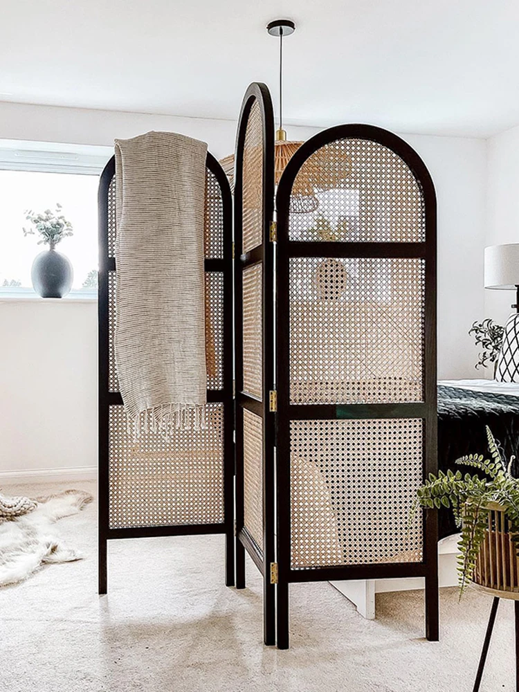 Solid wood rattan woven screen, bedroom, household partition, foyer, movable folding screen, modern and minimalist
Solid wood rattan woven screen, bedroom, household partition, foyer, movable folding screen, modern and minimalist
