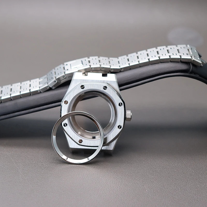 41mm Luxury Men Watch Case Watchband 28.5mm Dial For Seiko NH34 NH35 NH36 NH38 Movement Steel Chapter Ring Parts Sapphire Glass
41mm Luxury Men Watch Case Watchband 28.5mm Dial For Seiko NH34 NH35 NH36 NH38 Movement Steel Chapter Ring Parts Sapphire Glass