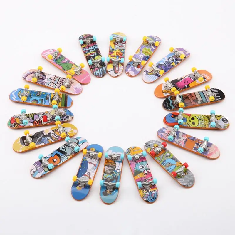 Finger Skateboard Mini Set Mini Skateboard Finger Boards Random Printing Professional Alloy Stand Birthday Gifts For Kids
Finger Skateboard Mini Set Mini Skateboard Finger Boards Random Printing Professional Alloy Stand Birthday Gifts For Kids