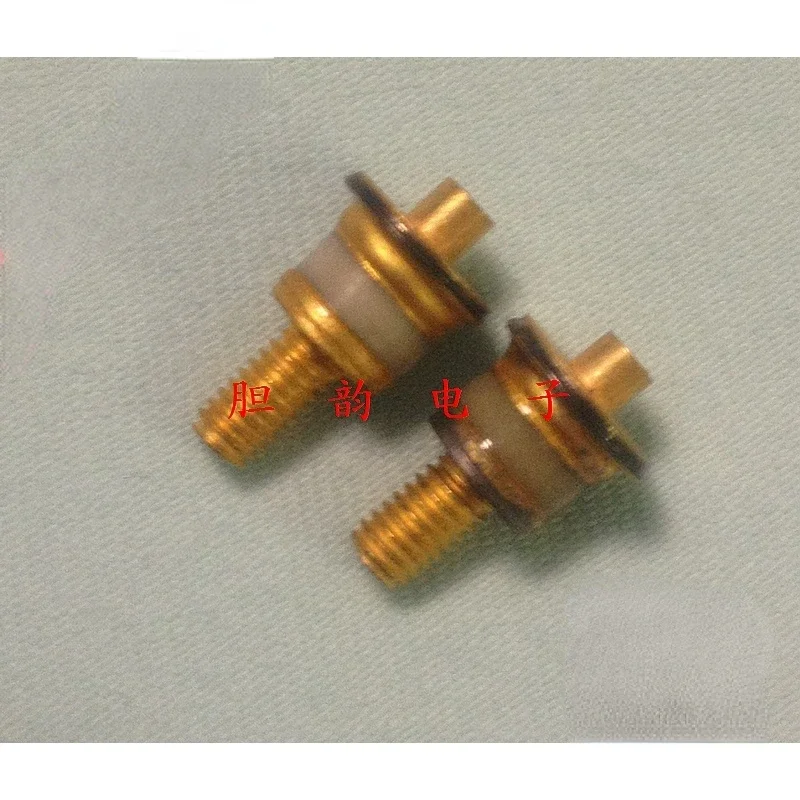 2CJ1B Gold-plated Ceramic Silicon Microwave Step Recovery Diode Charge Storage Diode Varactor
2CJ1B Gold-plated Ceramic Silicon Microwave Step Recovery Diode Charge Storage Diode Varactor