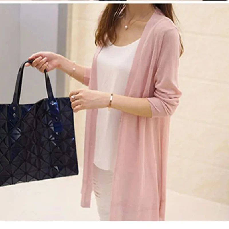 New 2024 Summer Autumn Cardigan Women Long Sleeve Knitted Sweater Female Shawl Casual Cardigans Women Thin Coat Ladies Outerwear
New 2024 Summer Autumn Cardigan Women Long Sleeve Knitted Sweater Female Shawl Casual Cardigans Women Thin Coat Ladies Outerwear