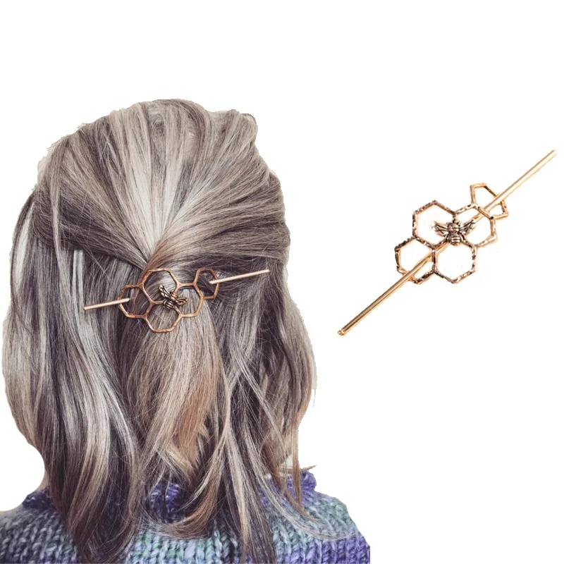 2023 Classic Women's Hair Dish Alloy Headdress Hair Ornaments Hollowed Out Honeycomb Small Bee Antique Gold Hairpin Ornaments
2023 Classic Women's Hair Dish Alloy Headdress Hair Ornaments Hollowed Out Honeycomb Small Bee Antique Gold Hairpin Ornaments